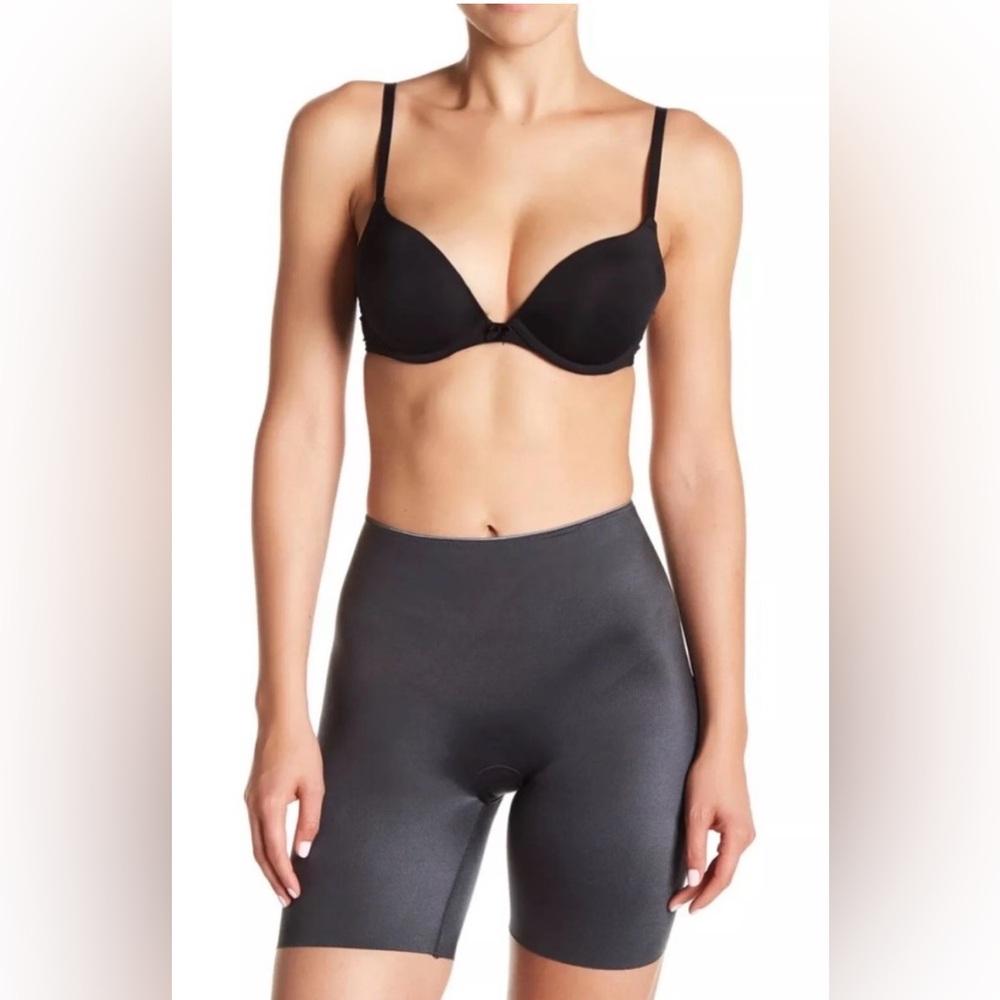 SPANX Simplicity Mid-Thigh Short 313 Shaper in Steel NWT
